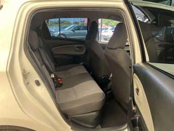 TOYOTA YARIS 1.5 Yaris Icon VVT-i HEV CVT 5dr