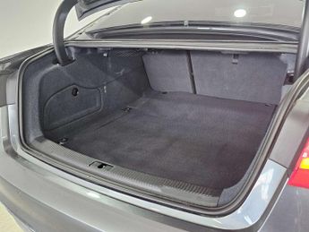 AUDI A6 2.0 A6 Black Edition TDI CVT 4dr