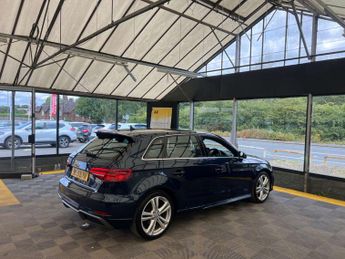 AUDI A3 1.6 A3 Sportback 30 TDI S Line Semi-Auto 5dr