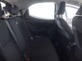 TOYOTA YARIS 1.5 Yaris Icon HEV CVT 5dr