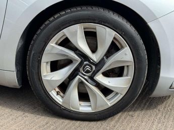 CITROEN DS5 2.0 DS5 D Sport Hybrid4 Semi-Automatic 5dr - NATIONAL DELIVERY*