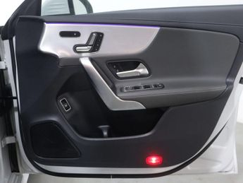 MERCEDES-BENZ CLA 1.3 CLA 180 AMG Line Premium Plus Auto 4dr