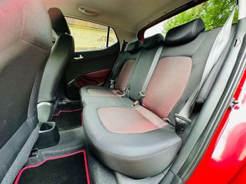 HYUNDAI I10 1.2 i10 Premium Auto 5dr