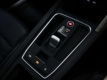 SEAT LEON 1.0 Leon Xcellence Luxury eTSI Semi-Auto 5dr