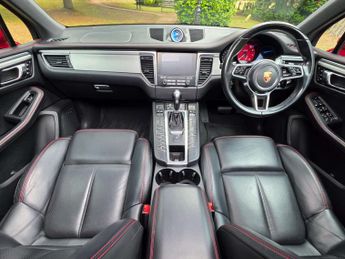 PORSCHE MACAN 3.0 Macan GTS Semi-Auto 4WD 5dr