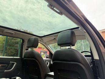 LAND ROVER DISCOVERY SPORT 2.0 Discovery Sport HSE TD4 Auto 4WD 5dr