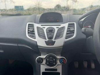 FORD FIESTA 1.2 Fiesta Edge 5dr
