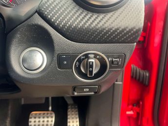 MERCEDES-BENZ A-CLASS 2.1 A 200 D AMG Line Auto 5dr