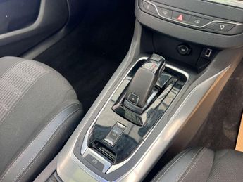 PEUGEOT 308 1.2 308 Allure PureTech S/S Auto 5dr