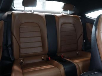 MERCEDES-BENZ C-CLASS 2.1 C 220 AMG Line Premium D Auto 2dr