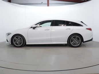 MERCEDES-BENZ CLA 1.3 CLA 200 AMG Line Premium Auto 5dr