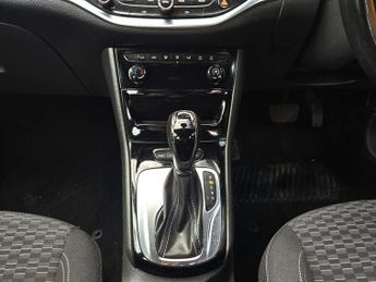 VAUXHALL ASTRA 1.6 Astra SRI Nav CDTI Auto 5dr