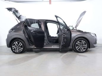 PEUGEOT 208 1.2 208 Allure Premium PureTech S/S Auto 5dr