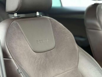 Skoda OCTAVIA 2.0 Octavia Scout TDI 4x4 Semi-Auto 4WD 5dr