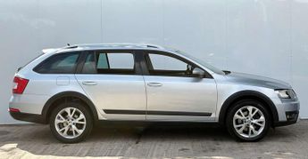 Skoda OCTAVIA 2.0 Octavia Scout TDI 4x4 Semi-Auto 4WD 5dr