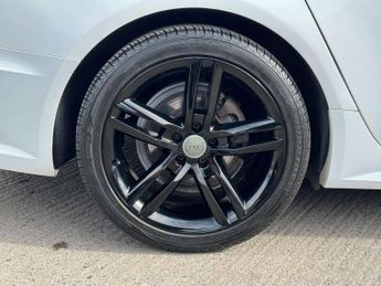 AUDI A6 2.0 A6 Black Edition TDI Ultra Semi-Automatic 4dr - NATIONAL DEL