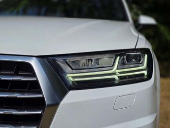 AUDI Q7 3.0 Q7 S Line TDI Quattro Auto 4WD 5dr