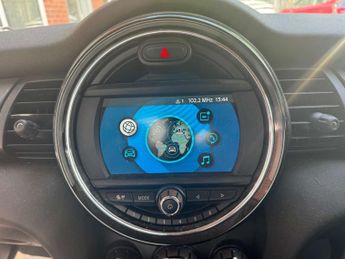 MINI HATCH 1.5 Cooper Classic Auto 5dr
