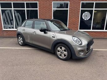 MINI Hatch 1.5 Cooper Classic Auto 5dr