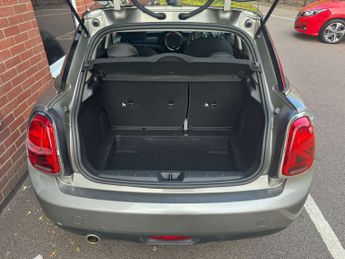 MINI HATCH 1.5 Cooper Classic Auto 5dr