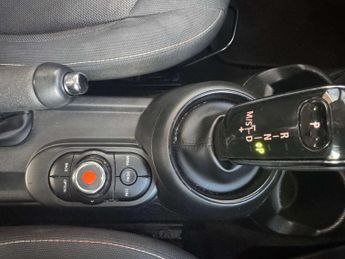 MINI HATCH 1.5 Cooper Classic Auto 5dr