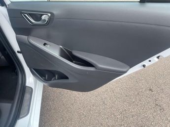 HYUNDAI IONIQ IONIQ Premium BEV 5dr