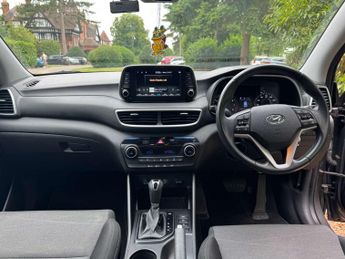 HYUNDAI TUCSON 1.6 Tucson SE Nav TGDi 2WD Semi-Auto 5dr