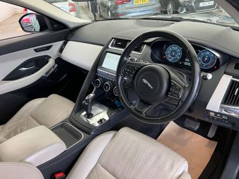 JAGUAR E-PACE 2.0 E-Pace HSE D AWD Auto 4WD 5dr