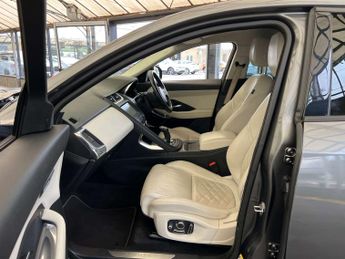 JAGUAR E-PACE 2.0 E-Pace HSE D AWD Auto 4WD 5dr