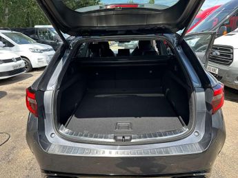 TOYOTA COROLLA 1.8 Corolla Excel HEV CVT 5dr