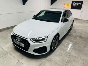 Audi A4 2.0 A4 Black Edition 35 TFSI Semi-Auto 4dr