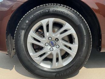 Volvo XC60 2.4 XC60 SE D4 AWD Auto 4WD 5dr