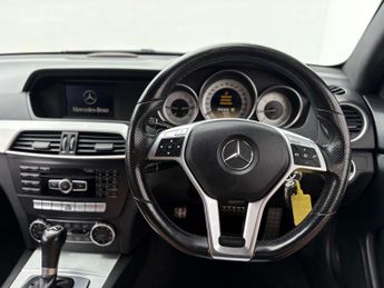 Mercedes-Benz C-CLASS 2.1 C220 AMG Sport CDi BlueEfficiency Auto 2dr