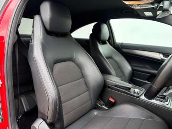 Mercedes-Benz C-CLASS 2.1 C220 AMG Sport CDi BlueEfficiency Auto 2dr