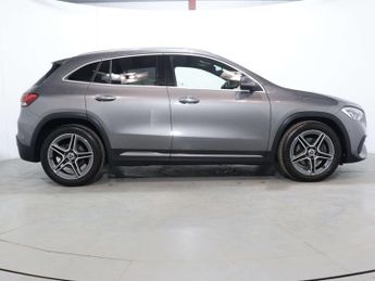 MERCEDES-BENZ GLA 1.3 GLA 180 AMG Line Premium Auto 5dr