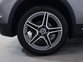 MERCEDES-BENZ GLA 1.3 GLA 180 AMG Line Premium Auto 5dr