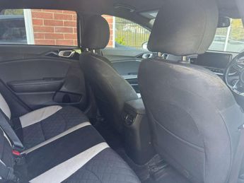 KIA PROCEED 1.6 ProCeed GT-Line CRDi ISG Semi-Auto 5dr