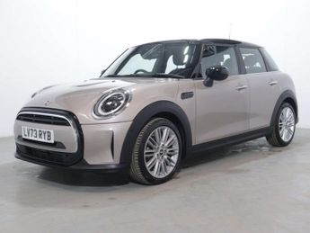 MINI HATCH 1.5 Cooper Exclusive Auto 5dr
