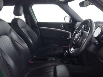 MINI COUNTRYMAN 1.5 Countryman Cooper Exclusive Auto 5dr