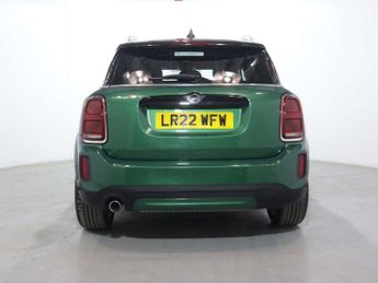 MINI COUNTRYMAN 1.5 Countryman Cooper Exclusive Auto 5dr