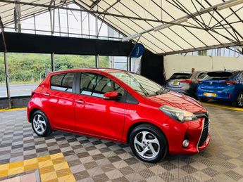 TOYOTA YARIS 1.5 Yaris Icon TSS Hybrid VVT-i CVT 5dr