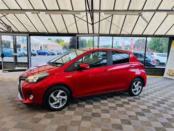 TOYOTA YARIS 1.5 Yaris Icon TSS Hybrid VVT-i CVT 5dr