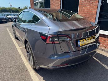 TESLA MODEL 3 Model 3 Long Range AWD 4WD 4dr