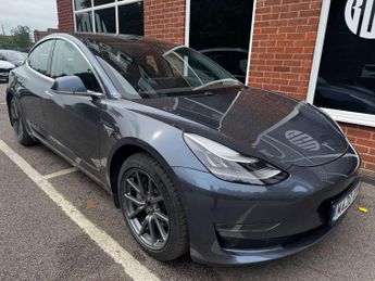 TESLA MODEL 3 Model 3 Long Range AWD 4WD 4dr