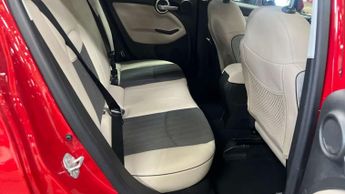 FIAT 500X 1.4 500X Cross MultiAir Lounge Semi-Auto 5dr