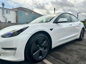 TESLA MODEL 3 Model 3 Long Range AWD 4WD 4dr