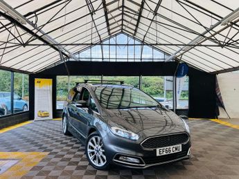 FORD S-MAX 2.0 S-Max Vignale T Auto 5dr