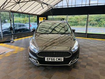 FORD S-MAX 2.0 S-Max Vignale T Auto 5dr