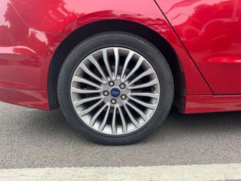 FORD MONDEO 2.0 Mondeo Titanium Edition HEV Auto 4dr