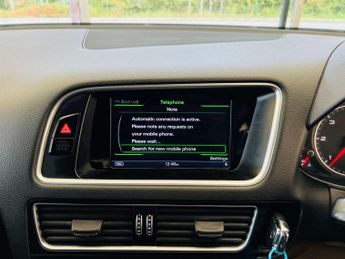 AUDI Q5 2.0 Q5 S Line+ TDI Quattro Auto 4WD 5dr